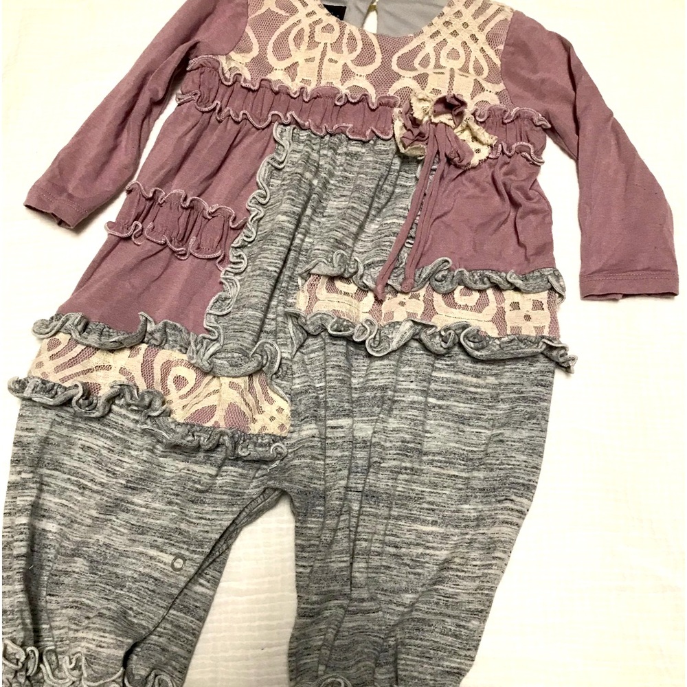 Little girls 9 month outfit